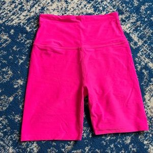 BeyondYoga Space Dye Biker Shorts Pink size M